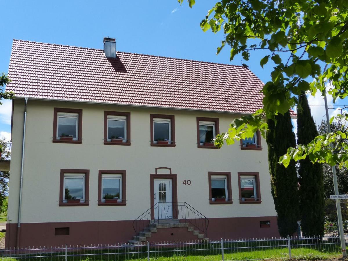Die Gefaehrten Oberhausen  Екстер'єр фото